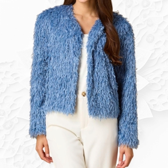 Zara Blue Fluffy Textured Long Sleeve Cropped Jacket Size XL - Picture 1 of 7